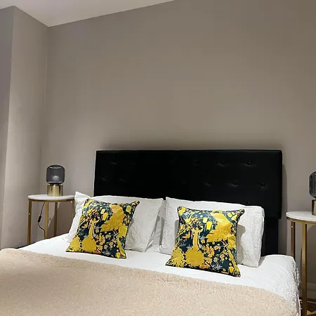 Comfortable Room In A Luxurious Apt With Parking In Blackheath Londres Exterior foto