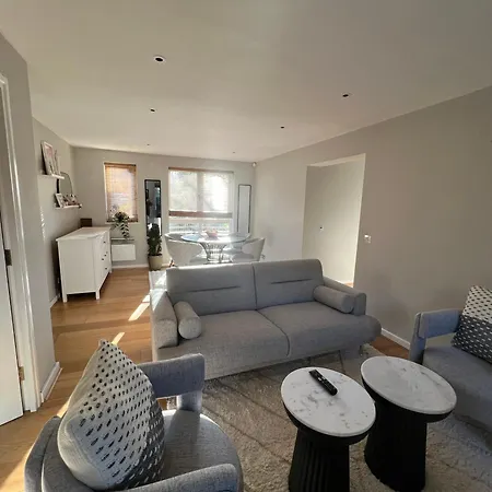 Comfortable Room In A Luxurious Apt With Parking In Blackheath Londres Exterior foto